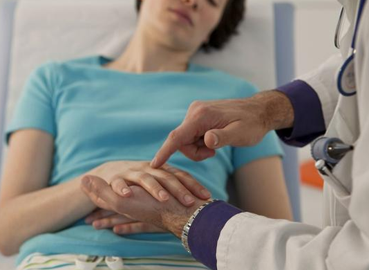 nguyên nhân đến từ thói quen thường gặp của giới trẻ